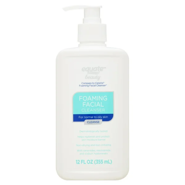 Foaming Facial Cleanser for Face Care of Normal to Oily Skin